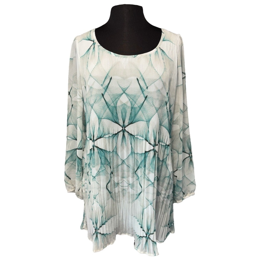 Yest Boho‎ Romantic Blouse Women's Size 8-10 White Green Pull Over Long *READ*
